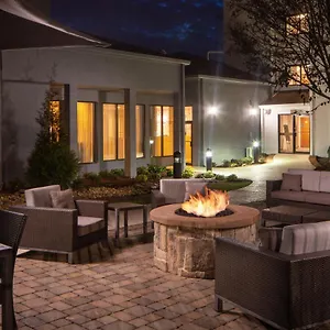 3* Hotel Courtyard By Marriott Airport